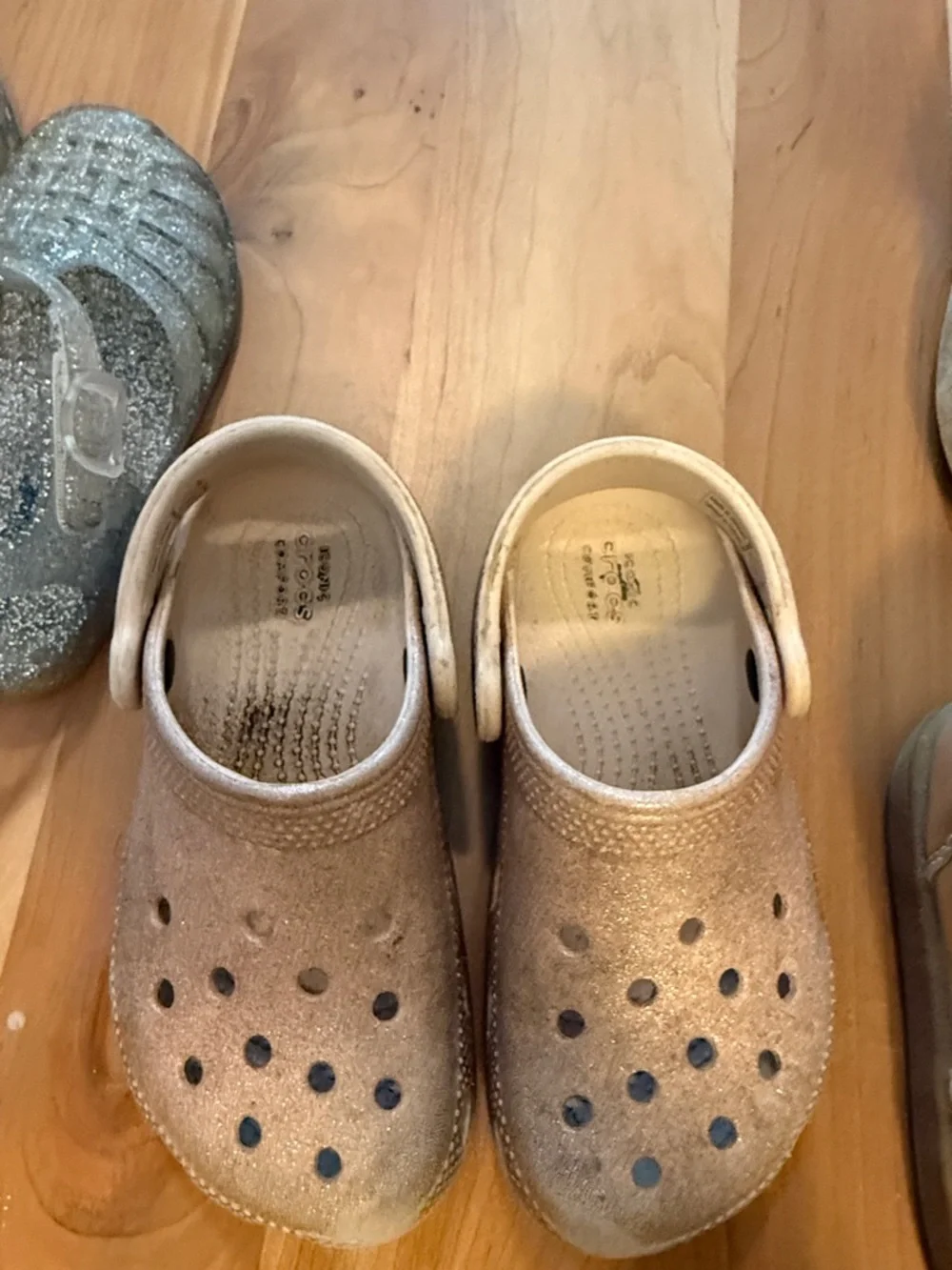 Bundle of 4 kids shoes